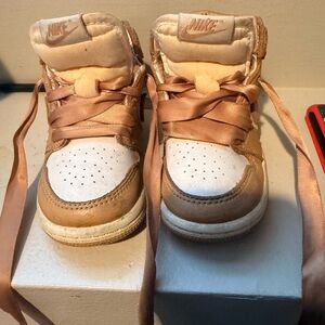 Nike Kids Brown and White Sneakers